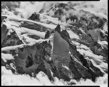 Aiguille du Midi, mont Blanc du Tacul et mont Maudit