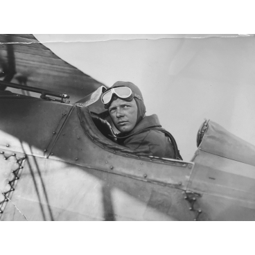 Charles Lindbergh dans son avion, 1927