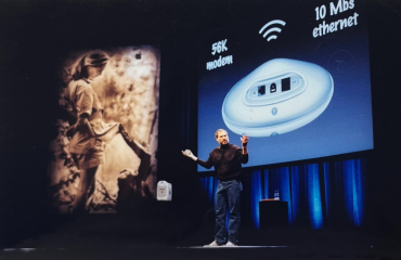 Steve Jobs présente le G4 et le Ibook à Appplexpo, 1999