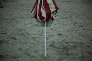 Le parasol, Normandie, 2013