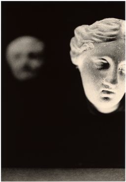 Untitled (two statues), 2023