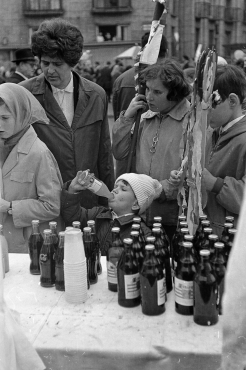 Le garçon à la bouteille, 1970