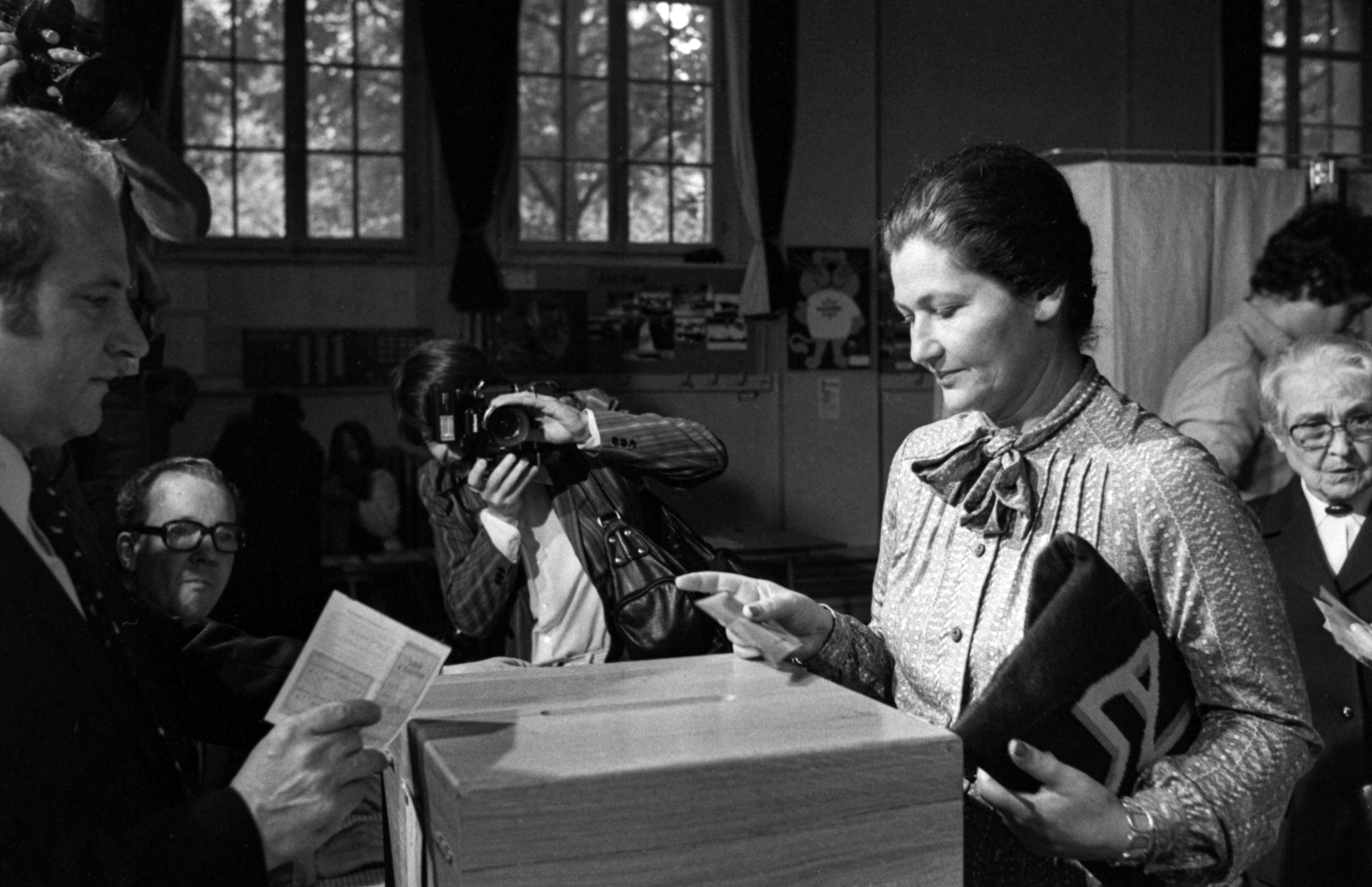 SIMONE VEIL, 1979