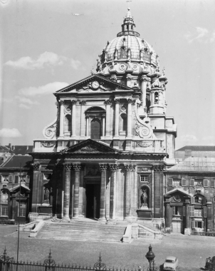 Notre Dame du Val-De-Grâce, 1957
