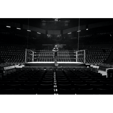 Johnny Hallyday sur le ring du Palais des Sports de Paris avant son concert