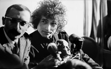 Bob Dylan en conférence de presse, Paris, 23 mai 1966
