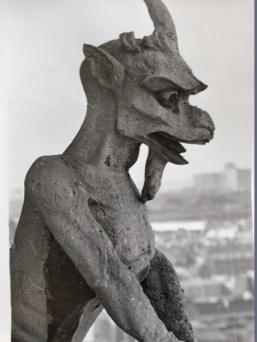 Gargouille de diable, 1969