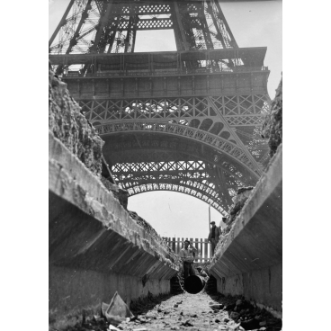 Vision insolite à la Tour Eiffel