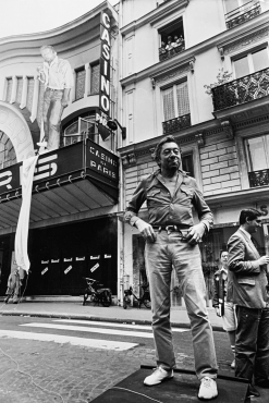 Serge Gainsbourg dévoile son effigie #1