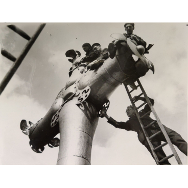 Les ouvriers et la croix de Saint-Paul, Londres, 1951