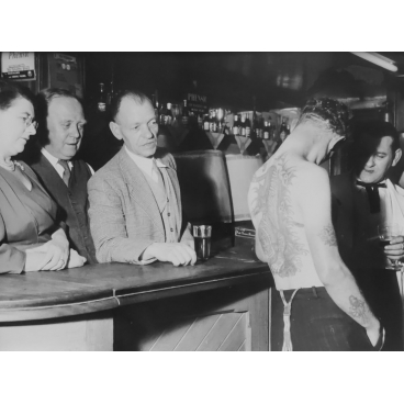 Admiration au Bristol Tatoo Club, vers 1950