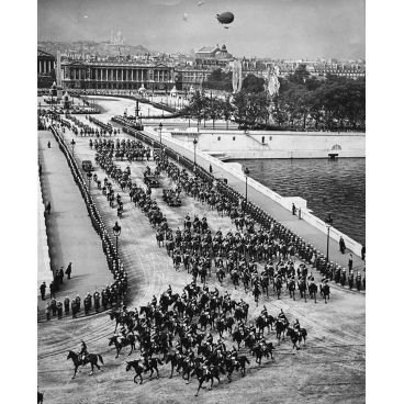 Le défilé du 14 juillet 1934