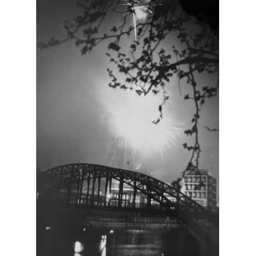 Feu d'artifice et Edith Piaf, 1962