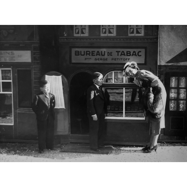 Bureau de tabac de Lilliput, 1937