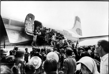 Dernier avion au départ de Nha Trang, Vietnam, 1975