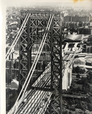 L'ingénieur et architecte italien Dr. Pier Luigi Nervi designe une nouvelle station de bus unique à New York