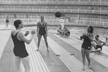 Deux champions du monde de natation à Paris