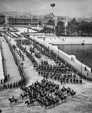 Le défilé du 14 juillet 1934