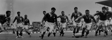 Le Pays de Galles bat la France par 19 à 13 à Colombes, 1957