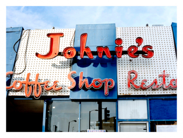 Johnies Coffee Shop, 2009