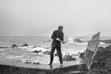 Fernand Raynaud au parasol, 1960