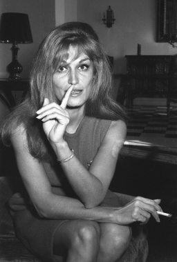 Dalida chez elle, 1967